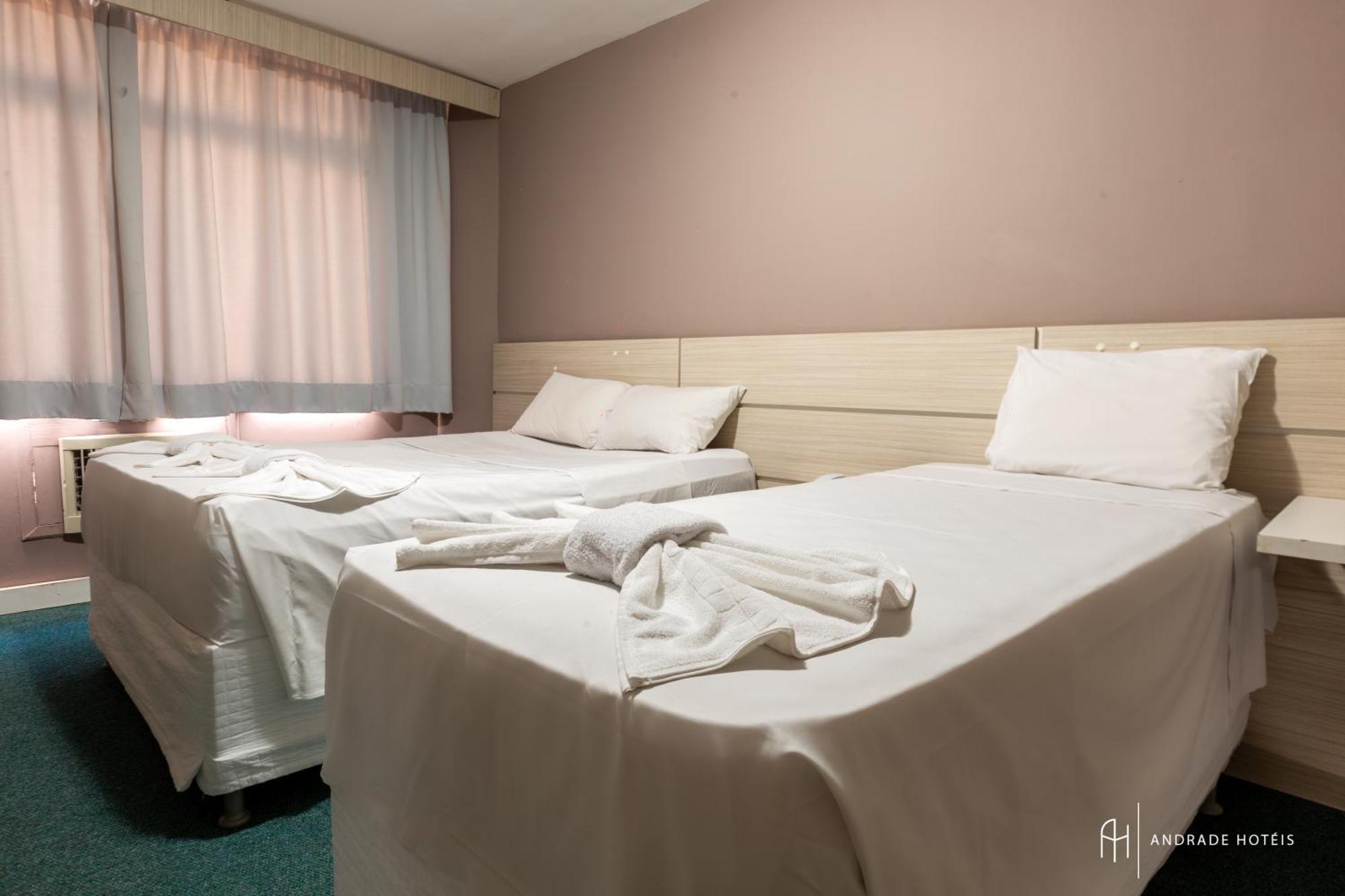 Rede Andrade San Martin Hotel Curitiba Bagian luar foto