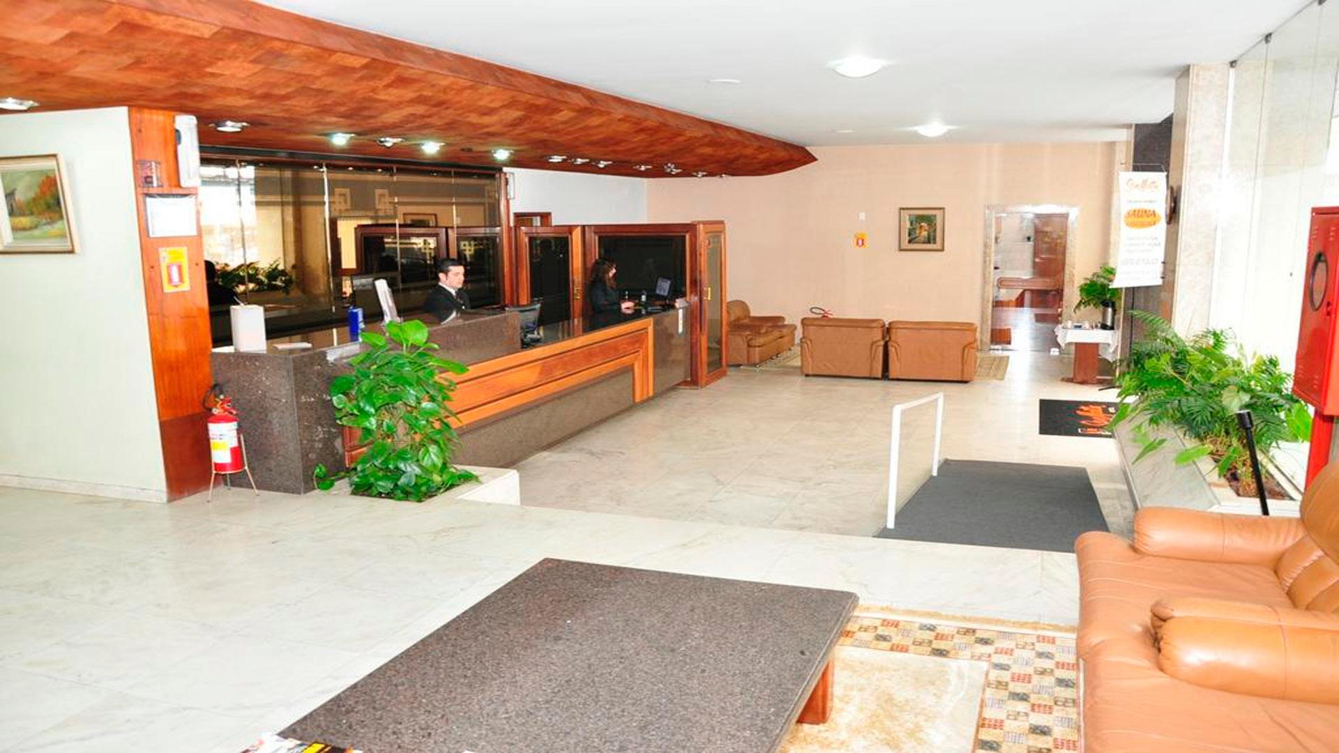 Rede Andrade San Martin Hotel Curitiba Bagian luar foto