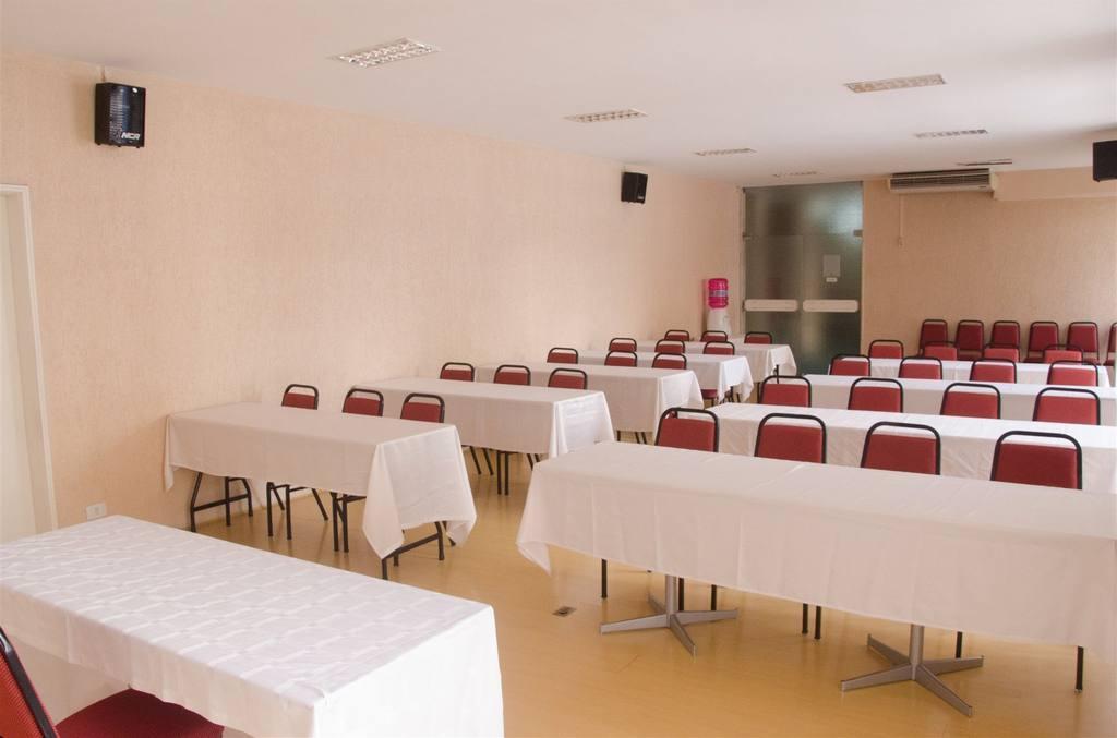 Rede Andrade San Martin Hotel Curitiba Bagian luar foto